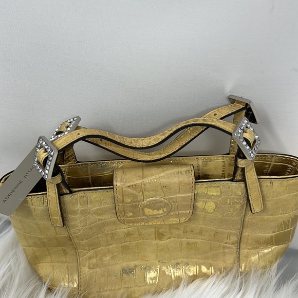 Adrienne Vittadini Croc embossed Mini Purse Magnetic Closure - Picture 3 of 10